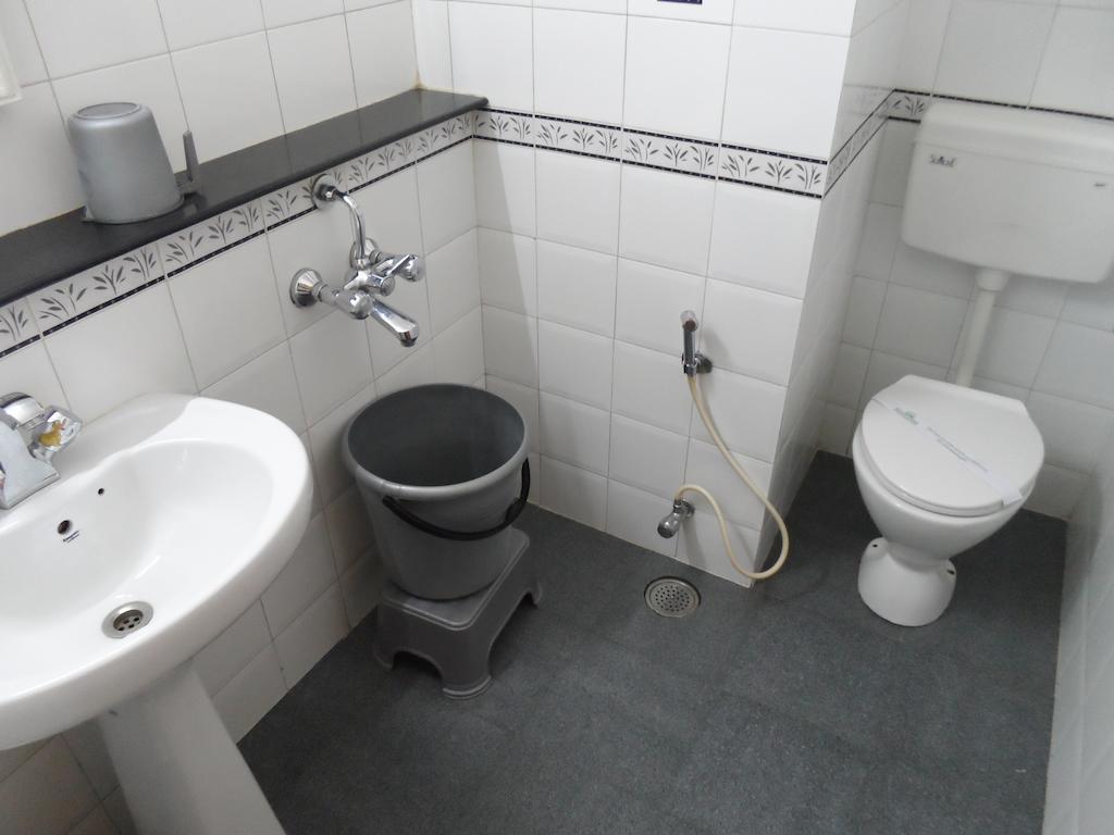 Hilltop Towers Kodaikanal Room photo